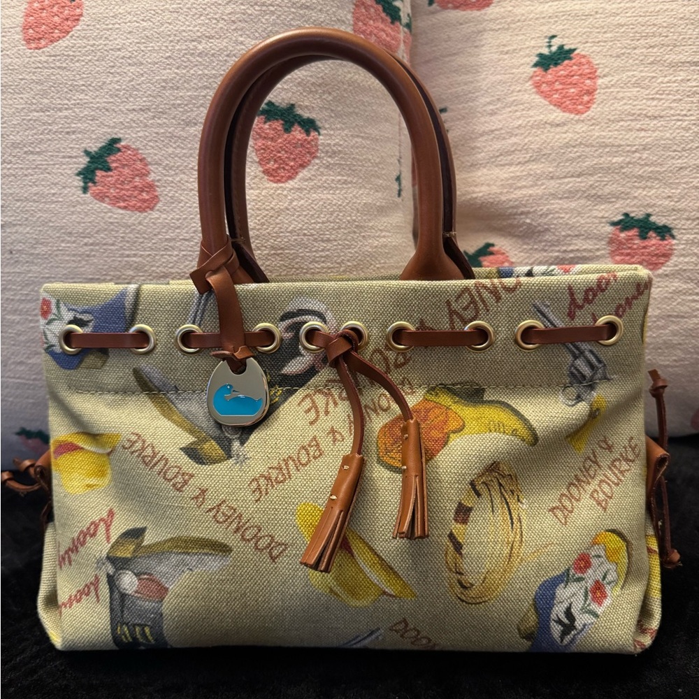 EUC- Vintage- Dooney & Bourke- Western Texas Cowboy Boots Print -Handbag/Satchel